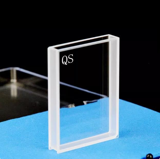 Optical path 5mm quartz cuvette with large transmitting surfaces